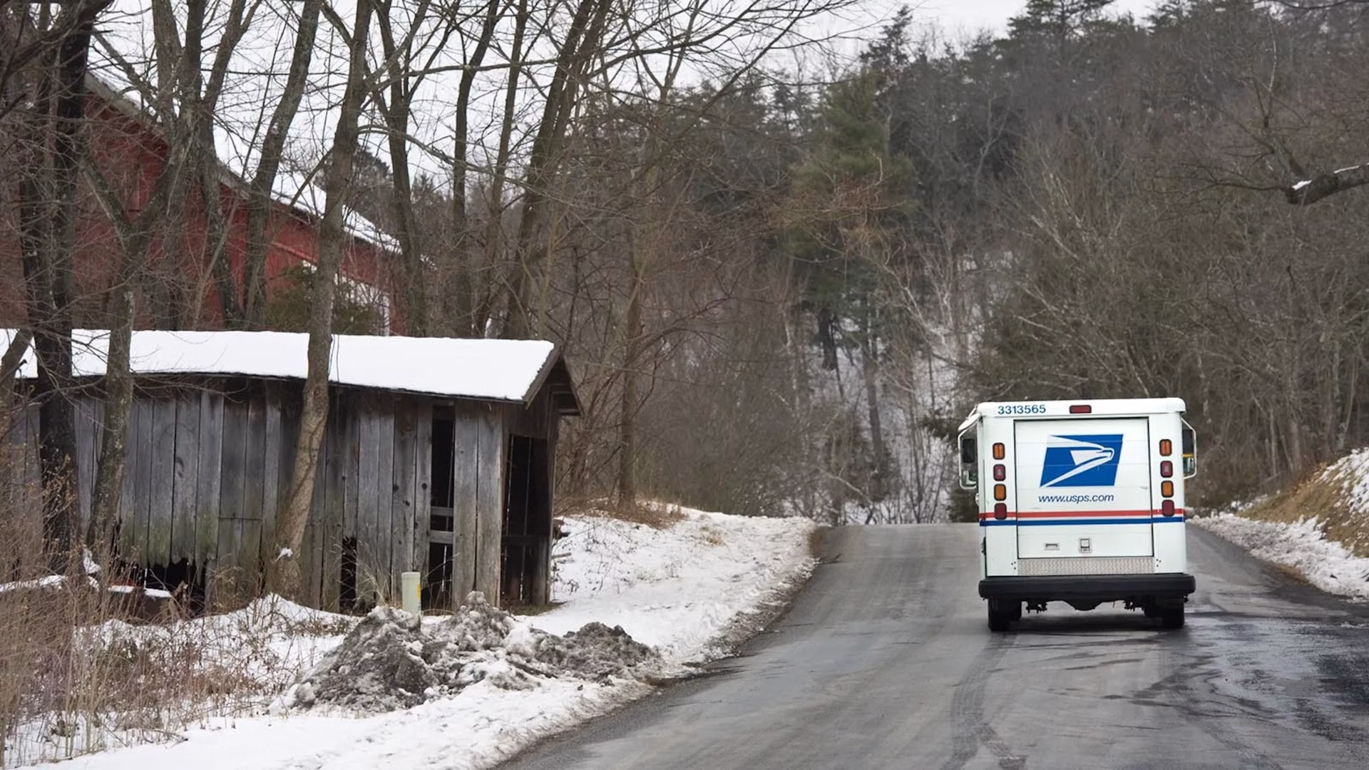 Featured image for “Wyomingites Pay More For Rural Postal Service Deliveries Through Sneaky Surcharge”